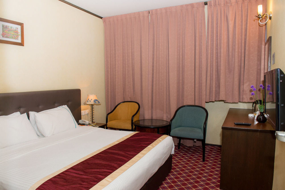 Hotel Vistaria Johor Bahru Zewnętrze zdjęcie