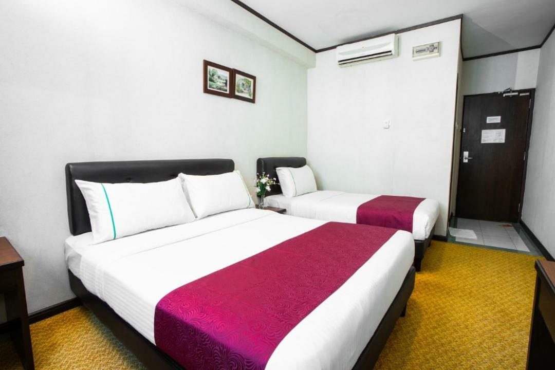 Hotel Vistaria Johor Bahru Zewnętrze zdjęcie